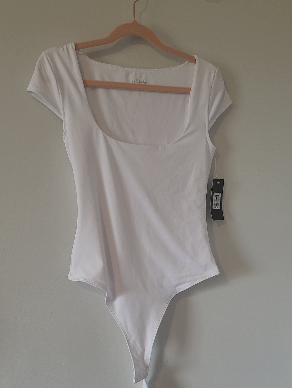 Urban Heritage White Scoop Neck Short Sleeve Bodysuit